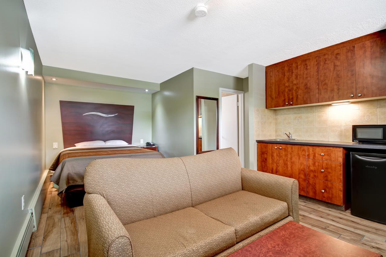 Burlington Inn Экстерьер фото